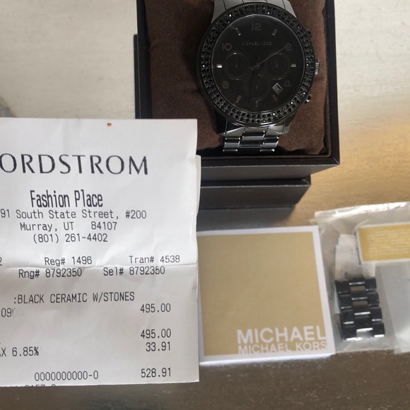 🔥Michael Kors So Black Ceramic Watch 5360 - Picture 7 of 7